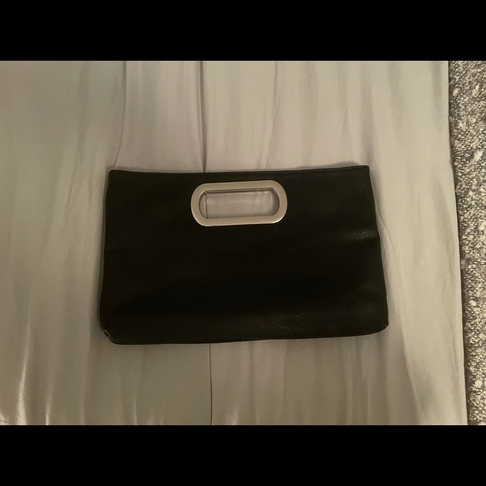 Black clutch